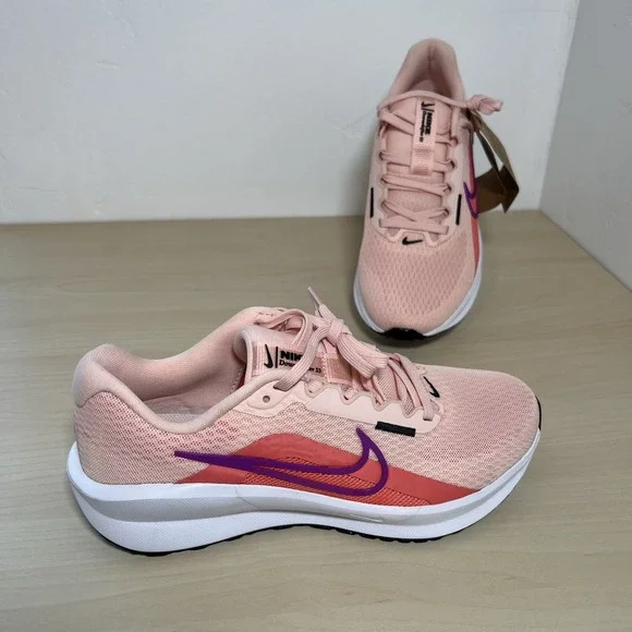 Nike Downshifter 13 Women Size 8 Pink Running Shoes FD6476-600 Sneakers - Picture 1 of 8